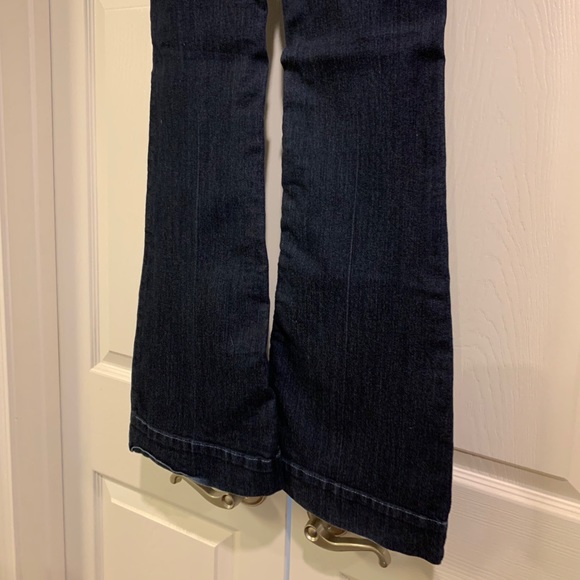 Design Lab Houston High Heel Bell Jeans - Picture 7 of 8